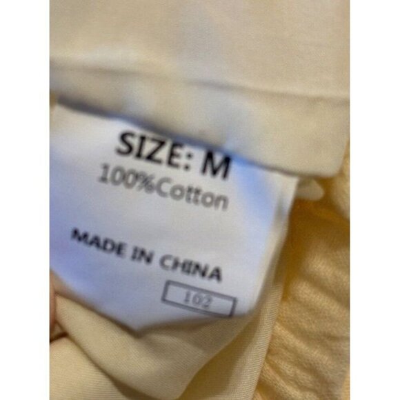 DOKOTOO Women's Cream High Waisted Pull On Shorts Size Medium NWT - Picture 3 of 9